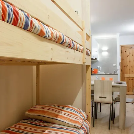 Апартаменты Cervinia Ski-in Ski-out Slopes *