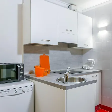 Cervinia Ski-in Ski-out Slopes Брей-Червиния